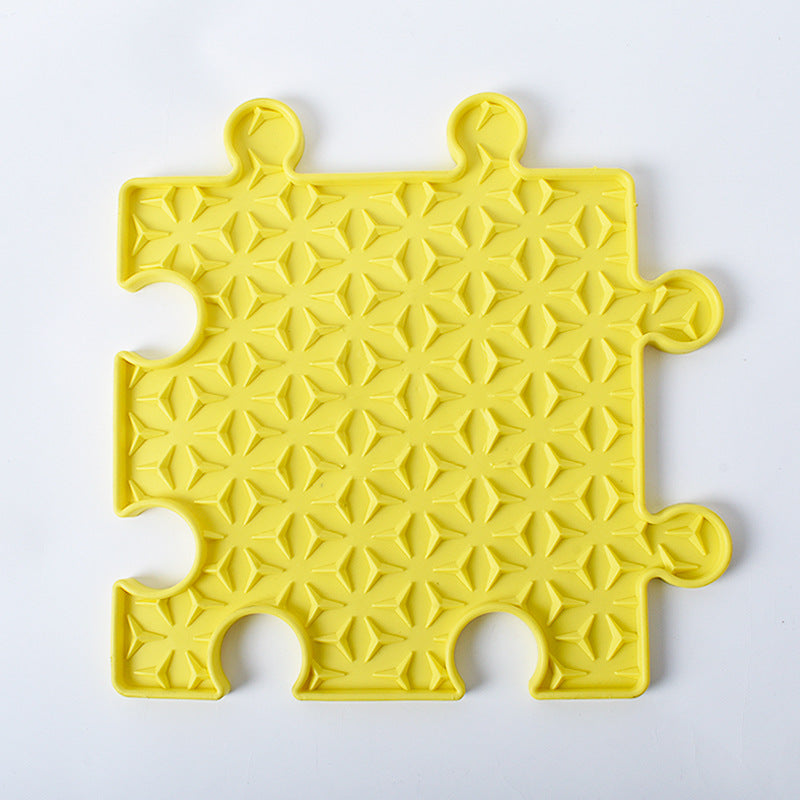 CalmLick™ Soothing Silicone Lick Mat | Anxiety Relief & Slow Feeding