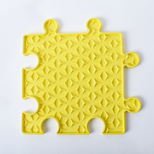 CalmLick™ Soothing Silicone Lick Mat | Anxiety Relief & Slow Feeding